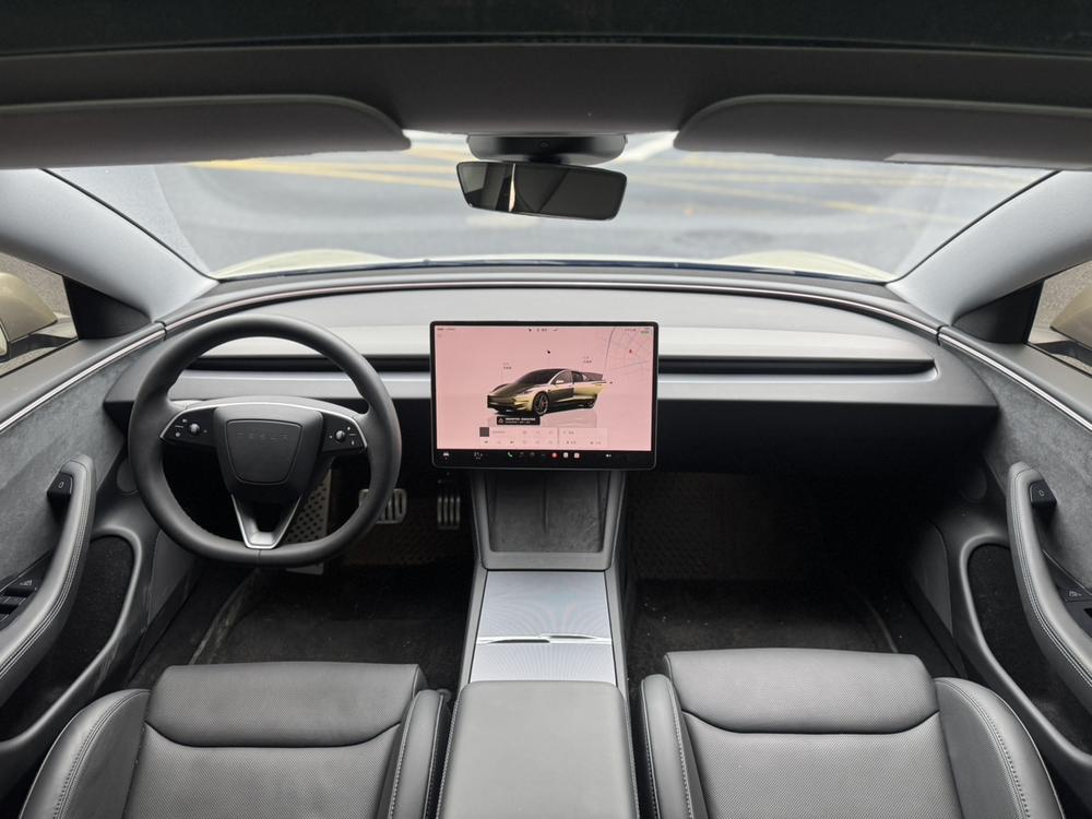 Tesla Model 3 2025 #6 Tesla Model 3 2025 car image #6