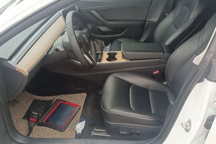 Tesla Model 3 2020 #15 Tesla Model 3 2020 car image #15