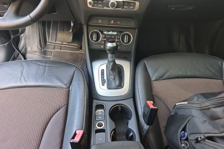 Audi Q3 2019 #18 Audi Q3 2019 car image #18