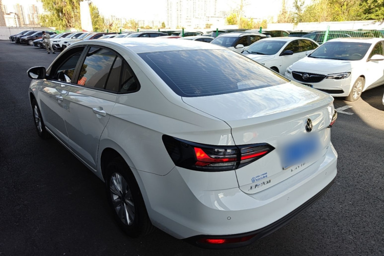 Volkswagen Lavida 2026 car image #5
