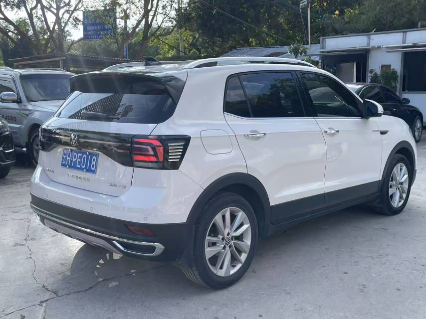 Volkswagen T-Cross 2021 #6 Volkswagen T-Cross 2021 car image #6