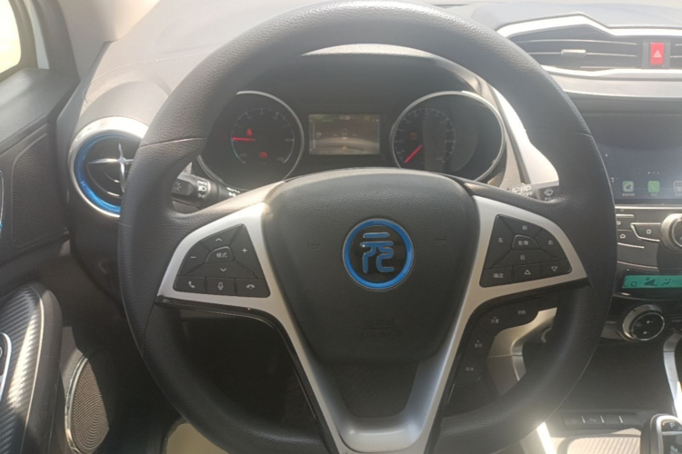 BYD Yuan New Energy 2019 #15 BYD Yuan New Energy 2019 car image #15