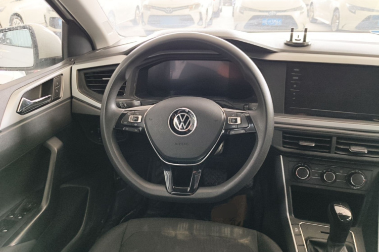 Volkswagen Polo 2023 #15 Volkswagen Polo 2023 car image #15