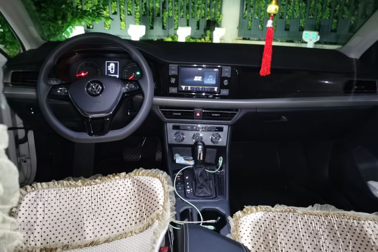 Volkswagen Lavida 2020 car image #11