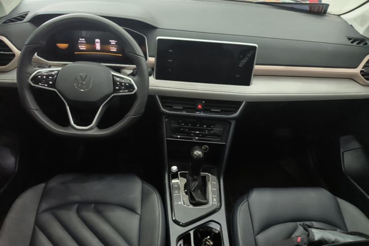 Volkswagen Tharu 2024 #10 Volkswagen Tharu 2024 car image #10