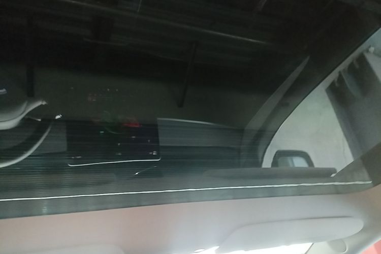 Tesla Model Y 2024 #18 Tesla Model Y 2024 immagine di auto #18