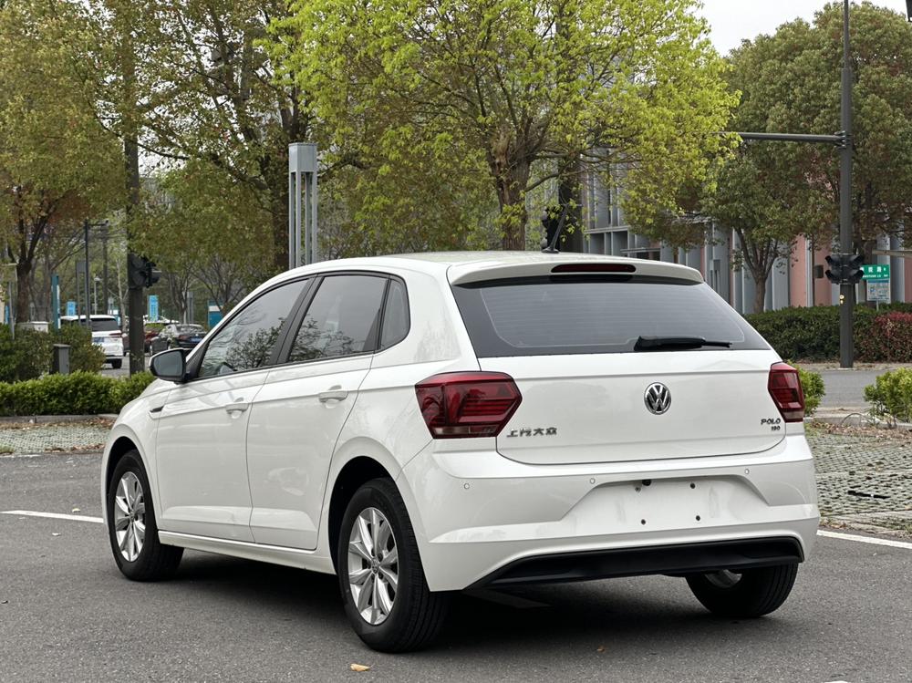 Volkswagen Polo 2020 car image #4