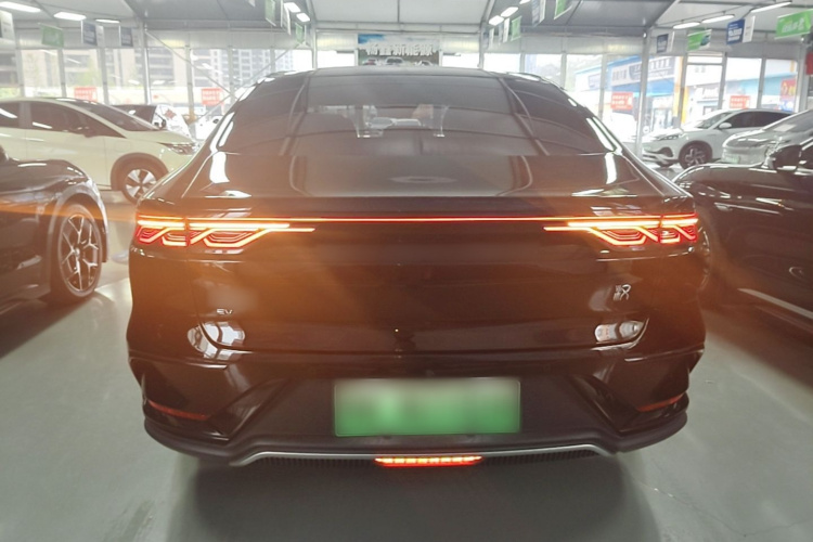BYD Han 2024 #6 BYD Han 2024 car image #6