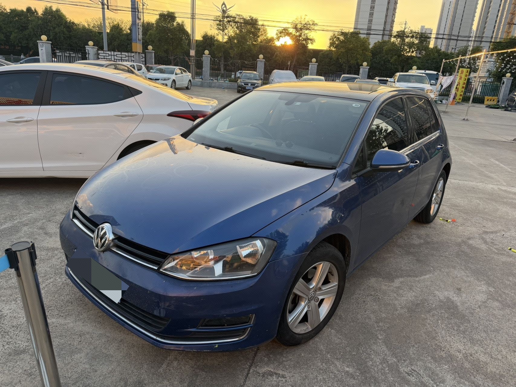 Volkswagen Golf 2015 Volkswagen Golf 2015 car image