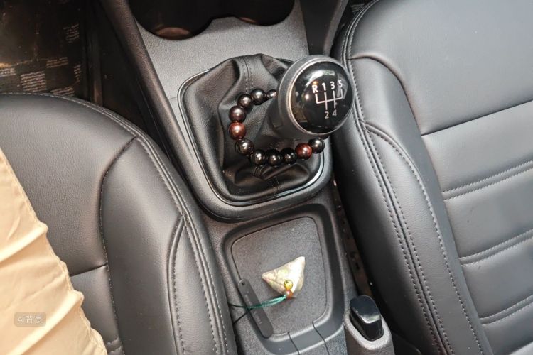 Volkswagen Polo 2019 #16 Volkswagen Polo 2019 car image #16