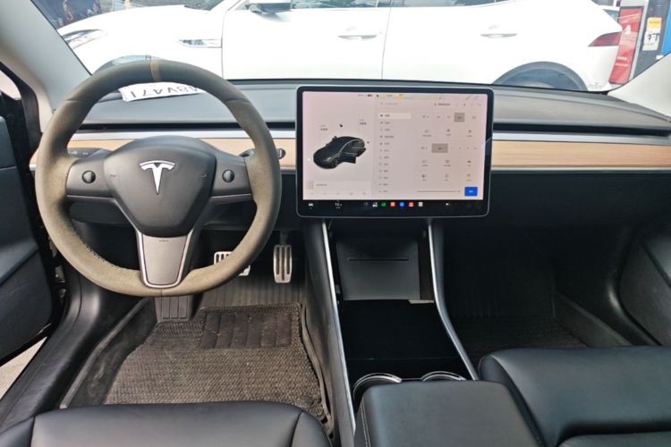 Tesla Model 3 2020 #10 Tesla Model 3 2020 car image #10