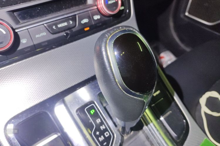 GEELY Emgrand GL 2018 car image #16