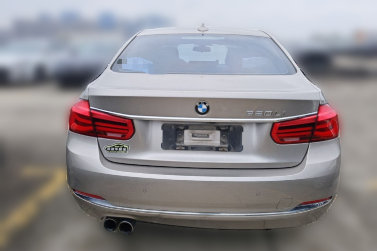BMW 3 Series 2018 image de voiture #6
