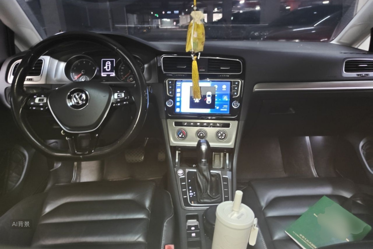 Volkswagen Golf 2016 car image #11