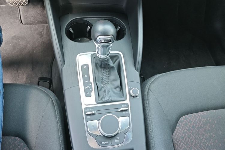 Audi A3 2019 #14 Audi A3 2019 car image #14