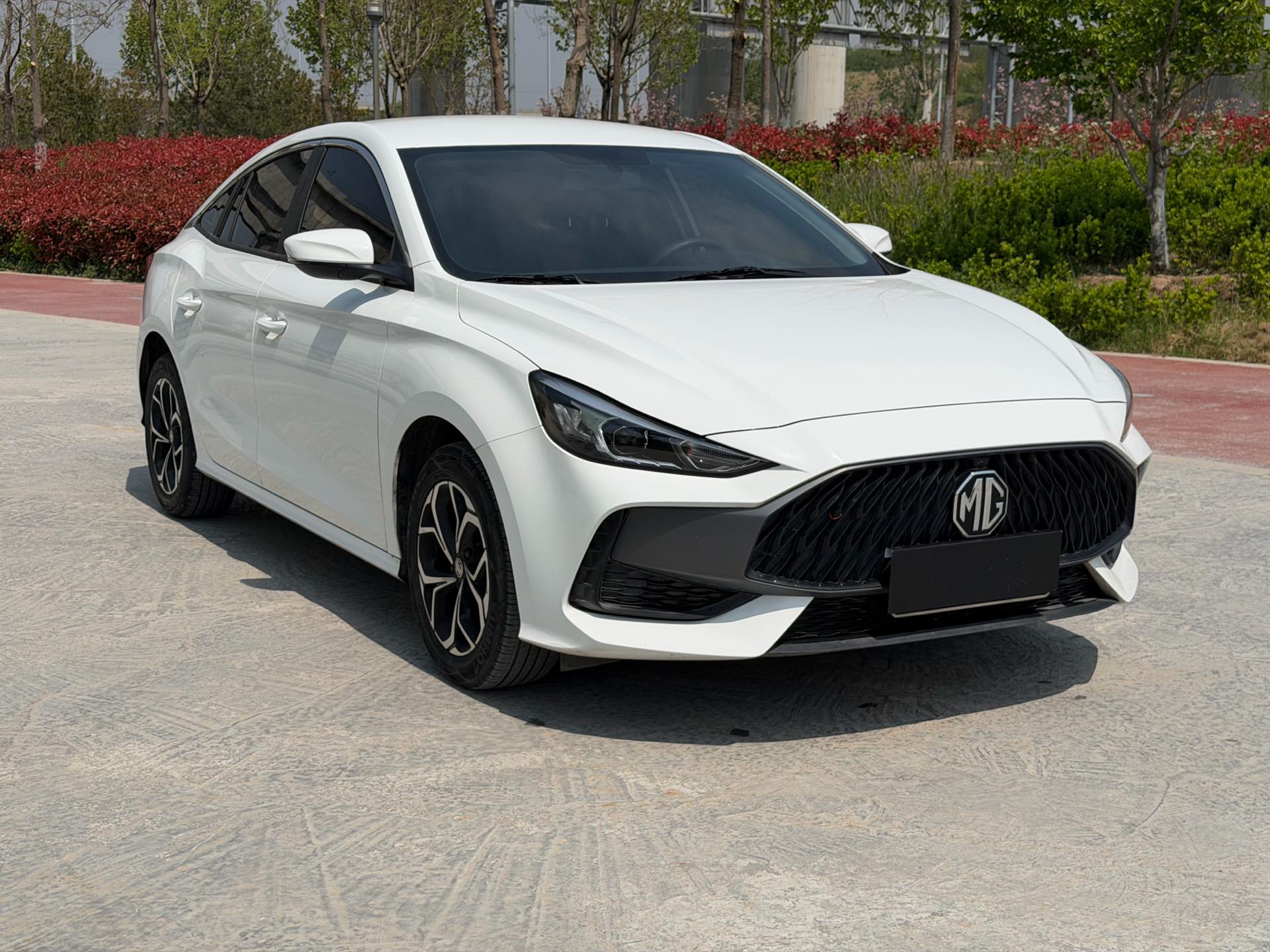 MG 5 2024 imagen de coche #3