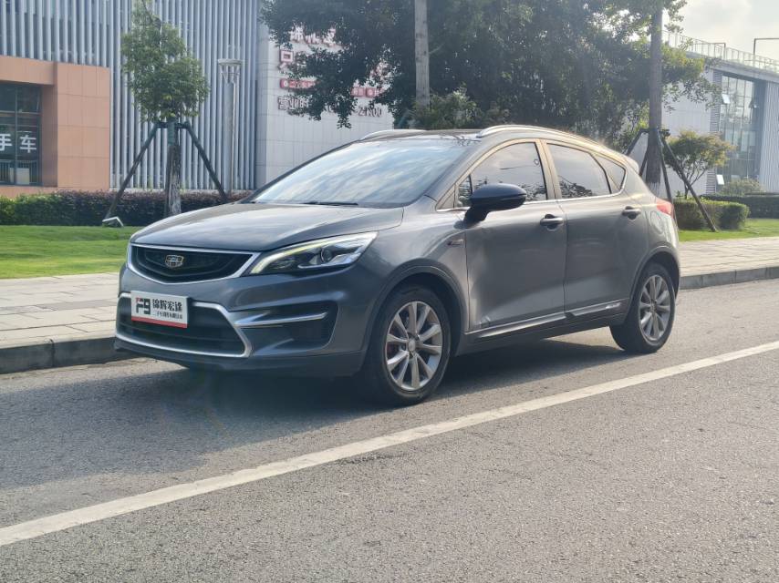 GEELY Emgrand GS 2017 GEELY Emgrand GS 2017 صورة سيارة