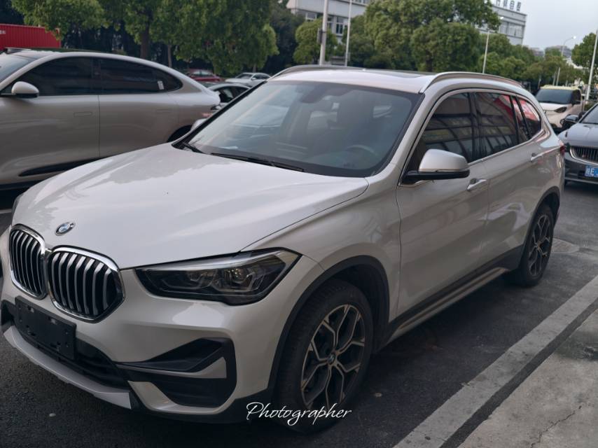 BMW X1 2022 BMW X1 2022 car image