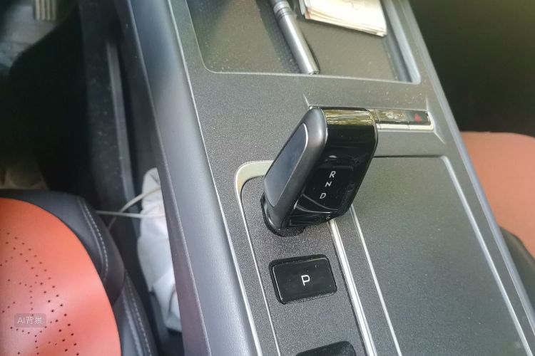 GEELY Boyue L 2025 #16 GEELY Boyue L 2025 immagine di auto #16