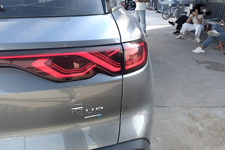 BYD YuanUP 2025 #8 BYD YuanUP 2025 car image #8