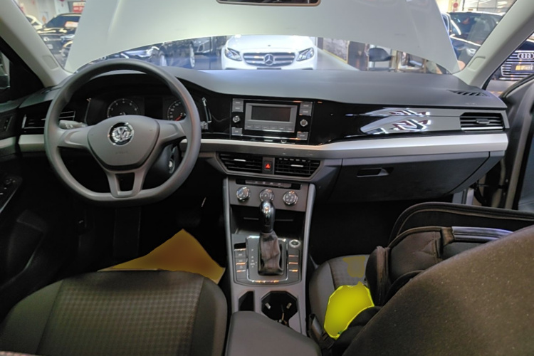 Volkswagen Bora 2020 car image #11