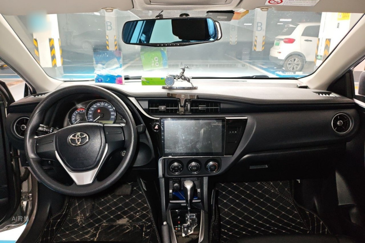 Toyota Corolla 2019 #11 Toyota Corolla 2019 car image #11