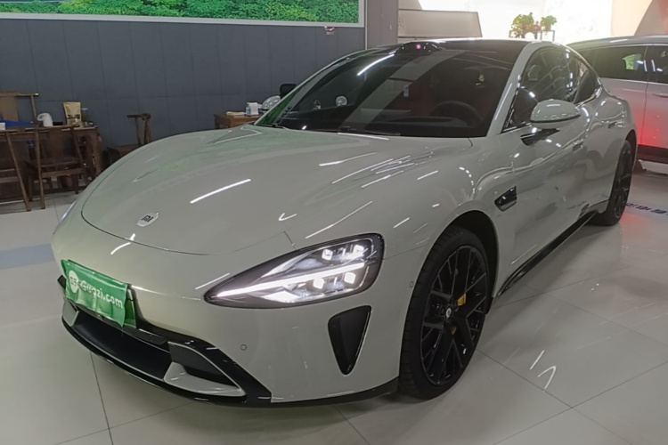 MI SU7 2025 car image #2
