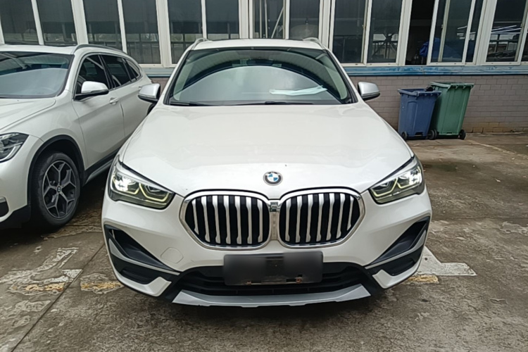 BMW X1 2021 image de voiture #3