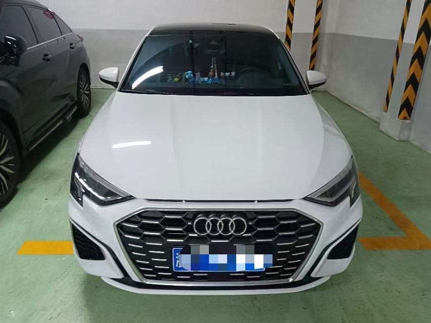 2022 immagine di auto #2