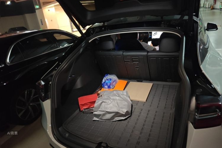 Tesla Model Y 2022 #21 Tesla Model Y 2022 car image #21
