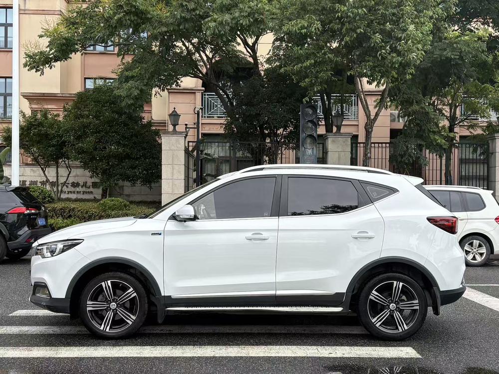 MG ZS 2018 immagine di auto #4