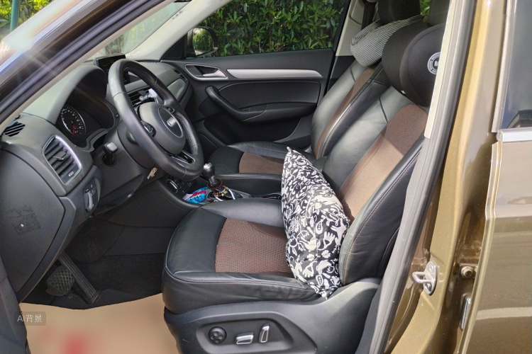 Audi Q3 2016 #17 Audi Q3 2016 car image #17