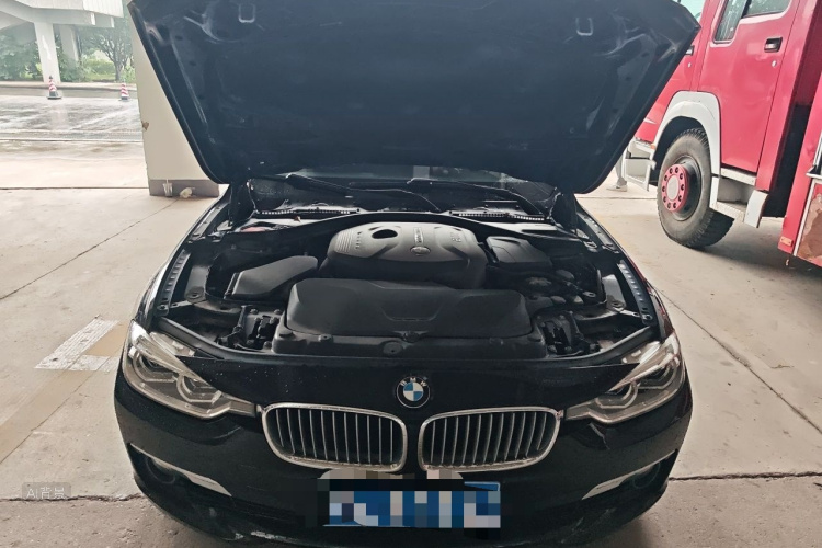 BMW 3 Series 2018 #22 BMW 3 Series 2018 изображение автомобиля #22