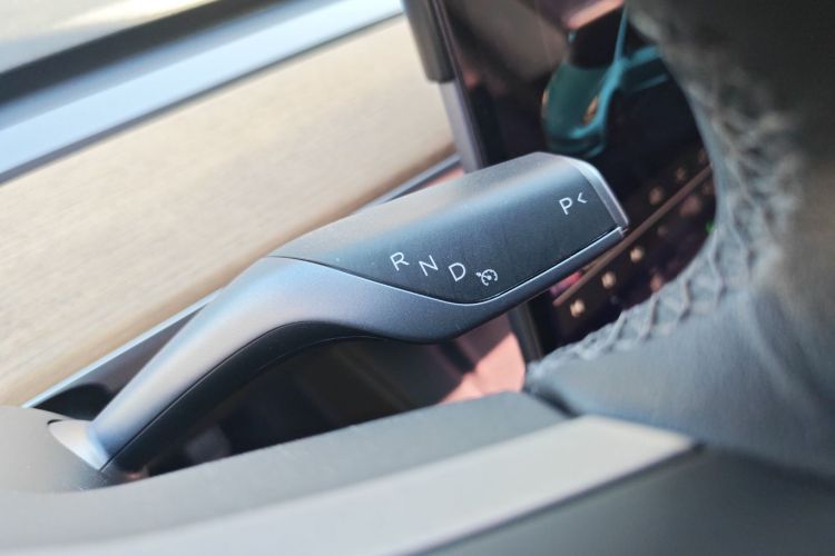 Tesla Model 3 2021 #14 Tesla Model 3 2021 car image #14