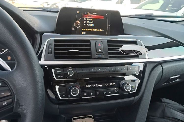 BMW 3 Series 2017 #13 BMW 3 Series 2017 car image #13