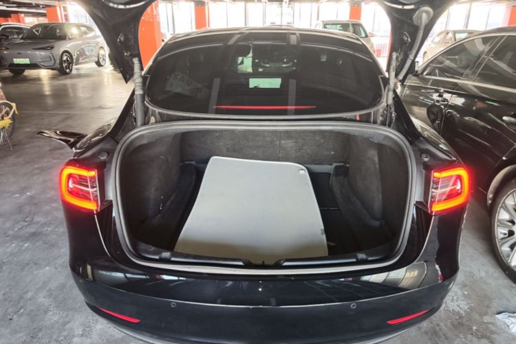 Tesla Model 3 2023 #21 Tesla Model 3 2023 car image #21
