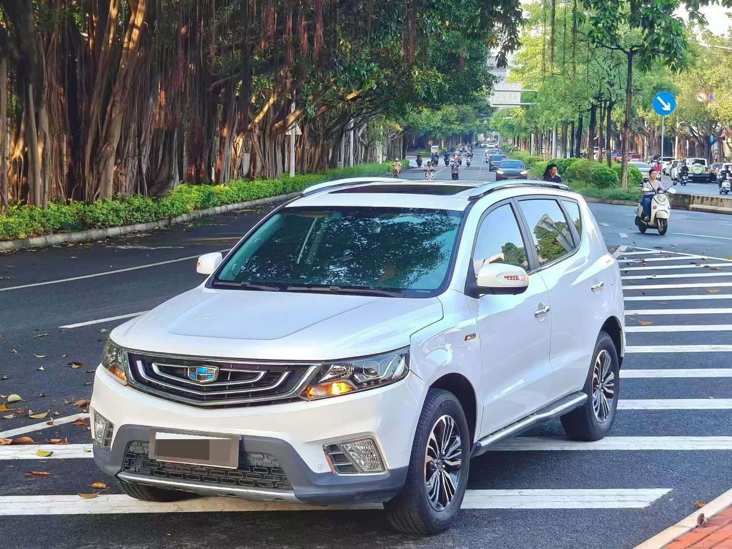GEELY Vision X6 2017 car image 