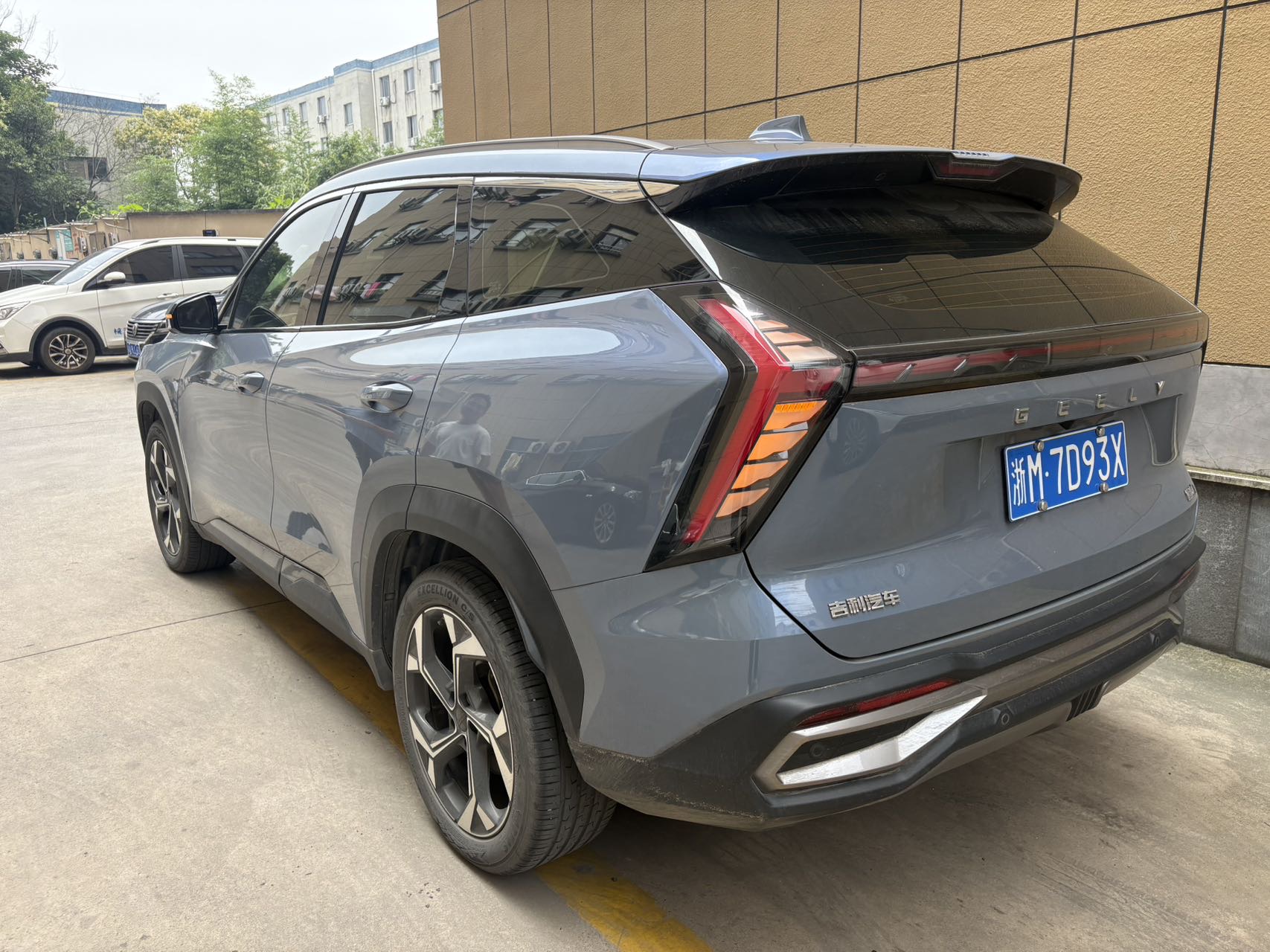 GEELY Boyue L 2023 image de voiture #6