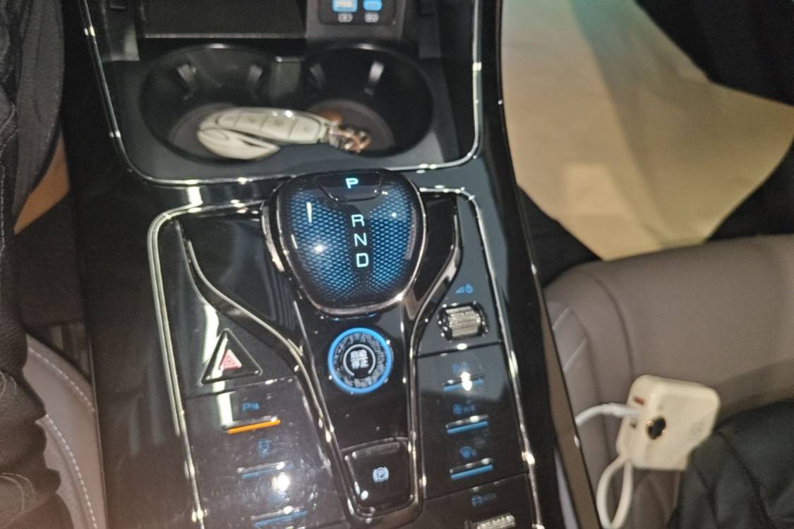 BYD Han 2024 #20 BYD Han 2024 immagine di auto #20