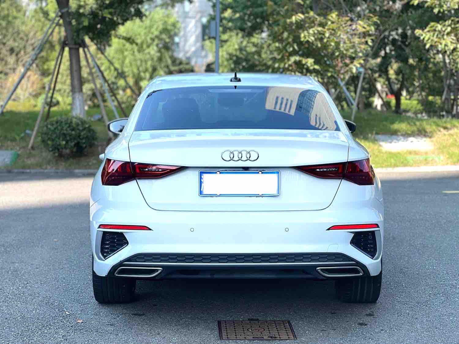 2023 car image #4