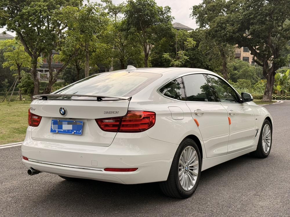 BMW 3 Series GT 2015 car image #6