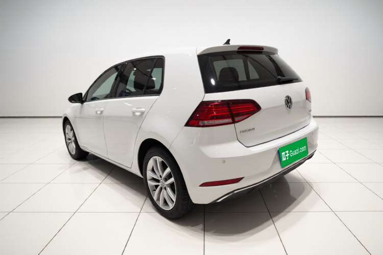 Volkswagen Golf 2018 #5 Volkswagen Golf 2018 car image #5