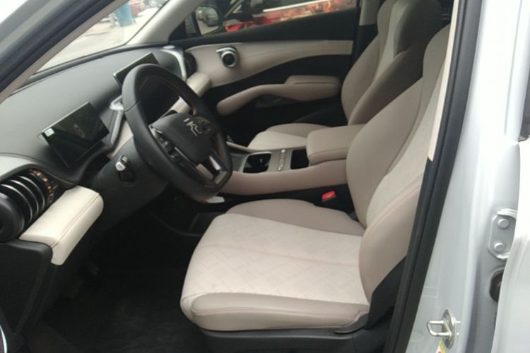 BYD Yuan Plus 2025 #15 BYD Yuan Plus 2025 изображение автомобиля #15