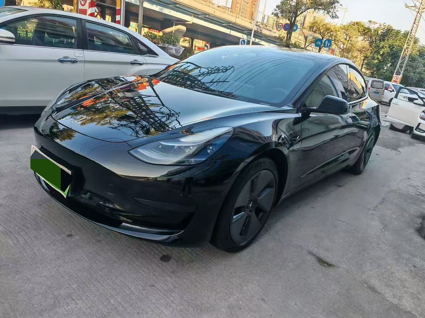 Tesla Model 3 2022 car image 