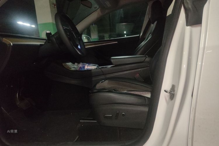 Tesla Model Y 2021 #17 Tesla Model Y 2021 car image #17