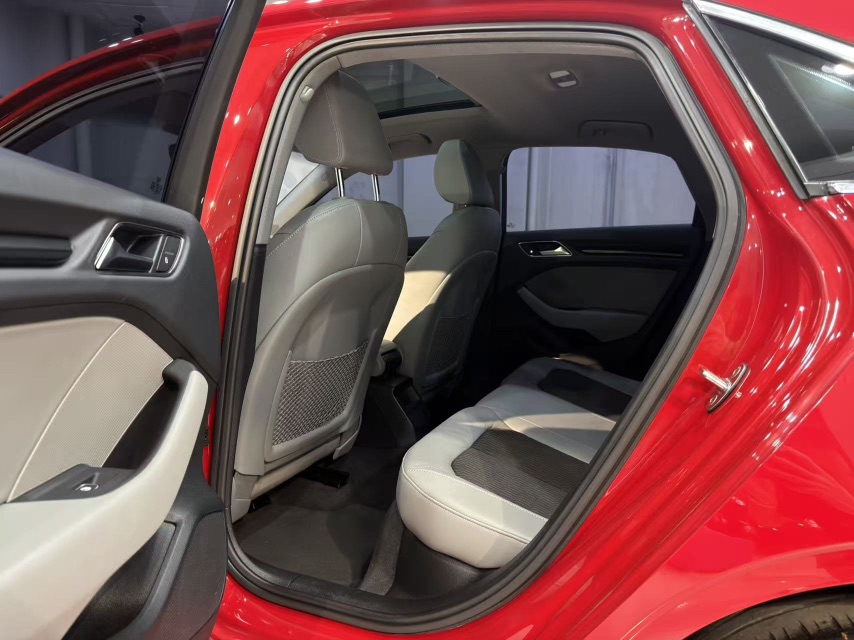 Audi A3 2017 car image #6