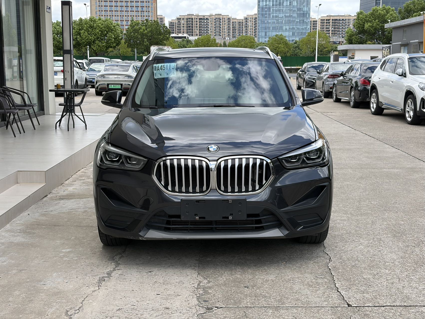 BMW X1 2021 BMW X1 2021 car image