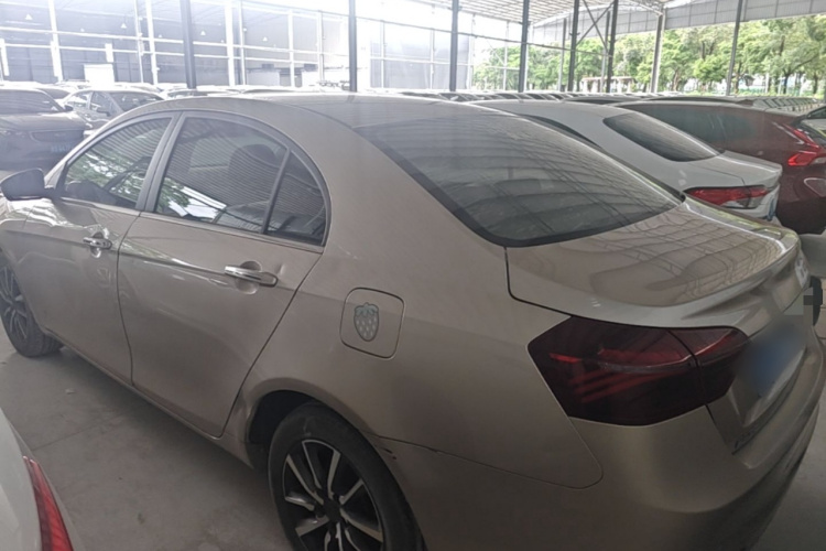 GEELY Emgrand 2021 #5 GEELY Emgrand 2021 car image #5