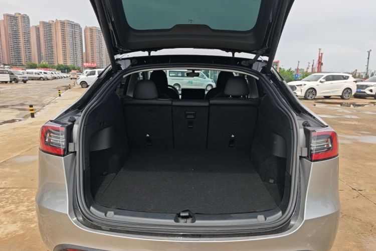 Tesla Model Y 2023 #19 Tesla Model Y 2023 immagine di auto #19