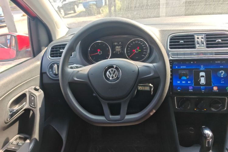 Volkswagen Polo 2016 #11 Volkswagen Polo 2016 car image #11
